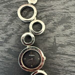 Fossil Silver-Tone stainless steel circle link watch (es-1622)